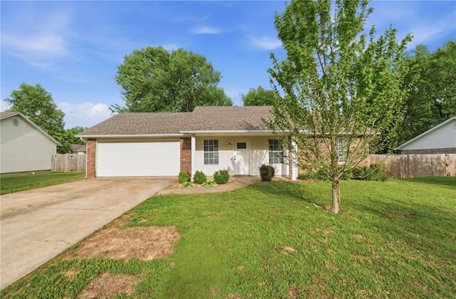 228 Samuel Place, Farmington, AR 72730