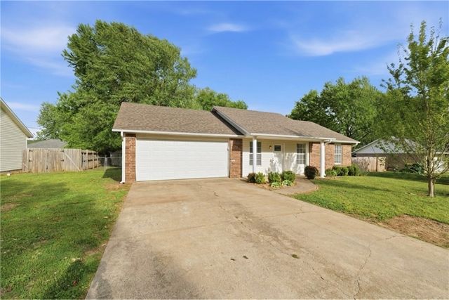 228 Samuel Place, Farmington, AR 72730