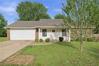 228 Samuel Place, Farmington, AR 72730