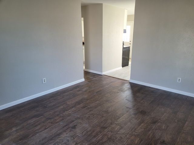 309 Redbud Lane, Wilmer, TX 75172