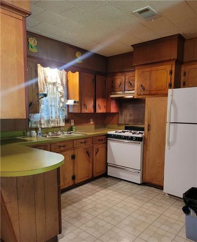 455 FERDINAND Street, Marksville, LA 71351