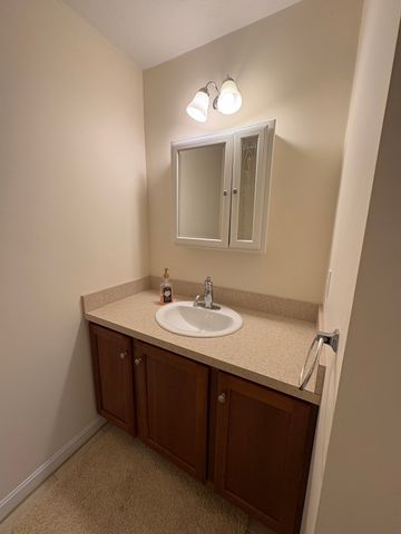 50 Adams St 109, Worcester, MA 01604