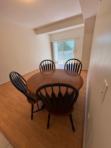 50 Adams St 109, Worcester, MA 01604