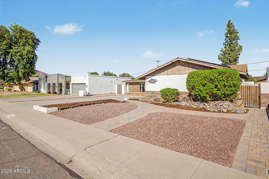 2609 N 49TH Place, Phoenix, AZ 85008 — photo 5