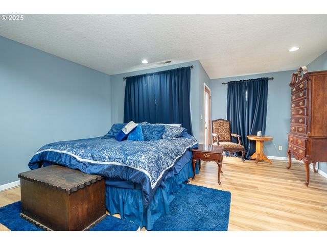 2837 Se 90TH Pl, Portland, OR 97266