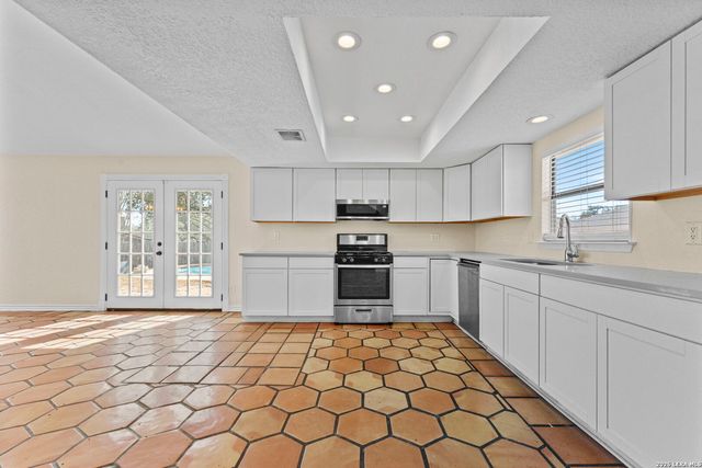 8514 Oak Fence, San Antonio, TX 78251