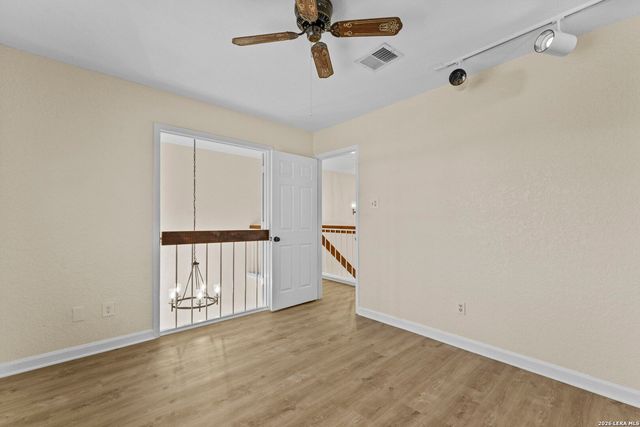 8514 Oak Fence, San Antonio, TX 78251