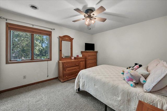 8835 S Lilac Street, Demotte, IN 46310