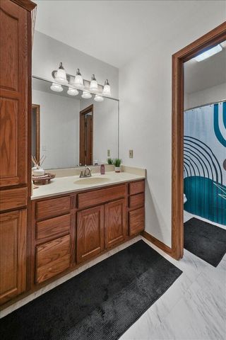 8835 S Lilac Street, Demotte, IN 46310