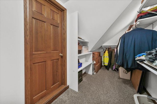 8835 S Lilac Street, Demotte, IN 46310
