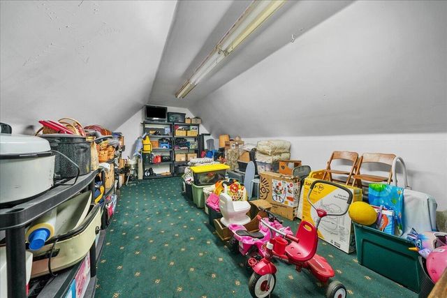 8835 S Lilac Street, Demotte, IN 46310