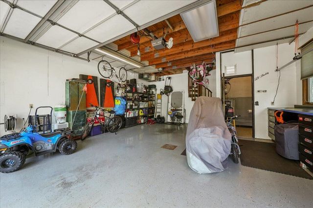8835 S Lilac Street, Demotte, IN 46310