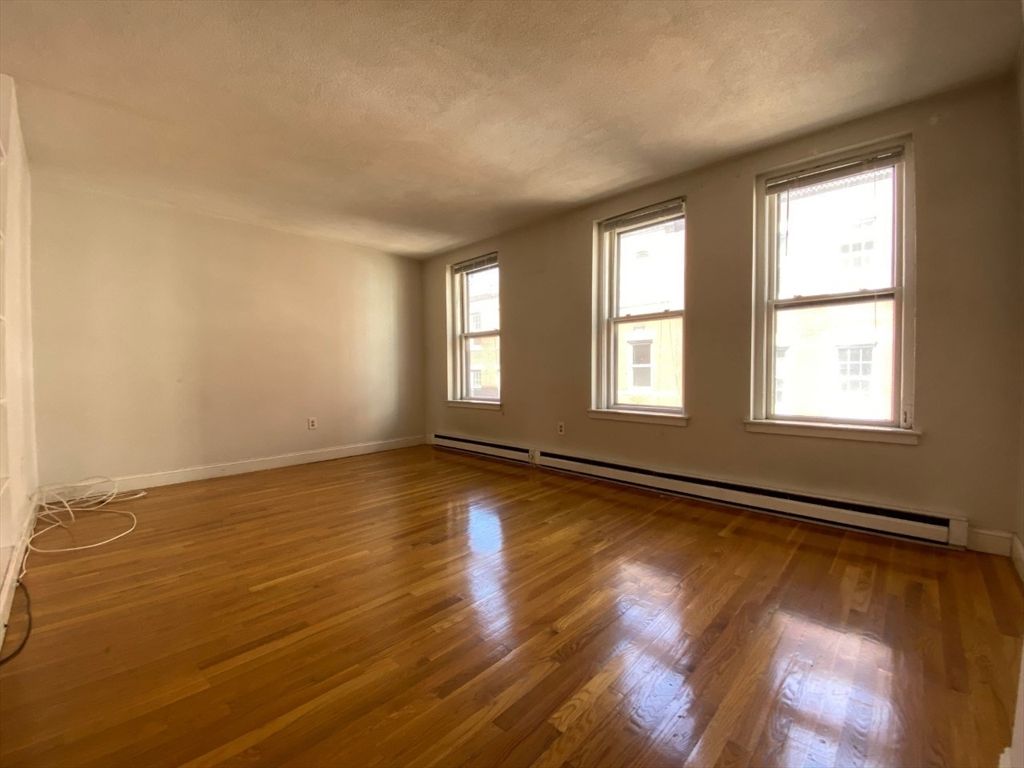 14 Cooper Street 302, Boston, MA 02113