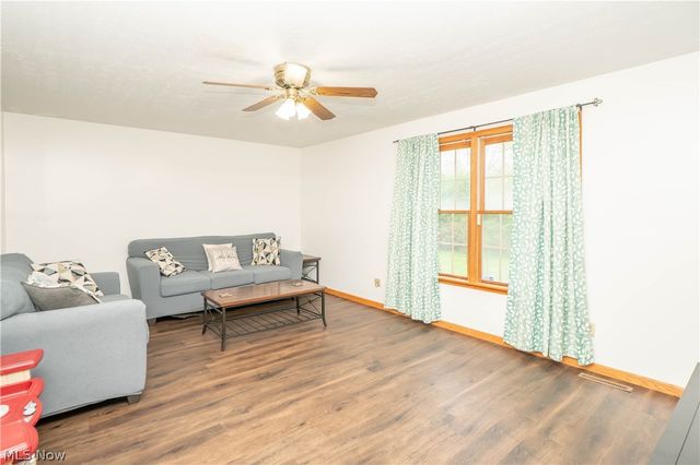 5782 Drenta Circle SW, Navarre, OH 44662