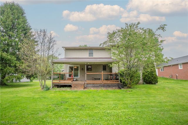 5782 Drenta Circle SW, Navarre, OH 44662