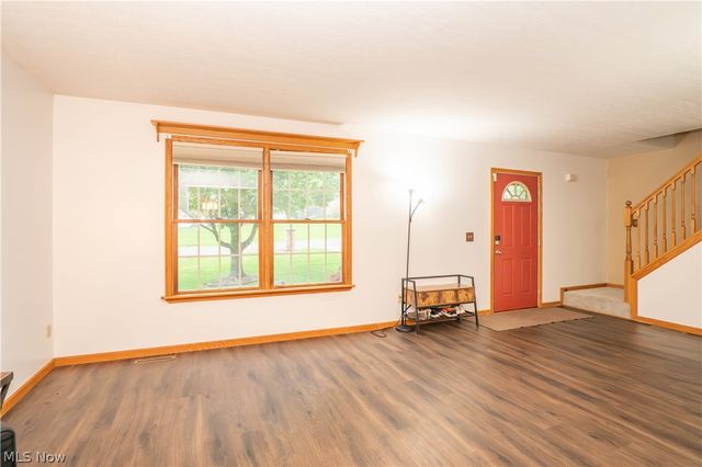 5782 Drenta Circle SW, Navarre, OH 44662