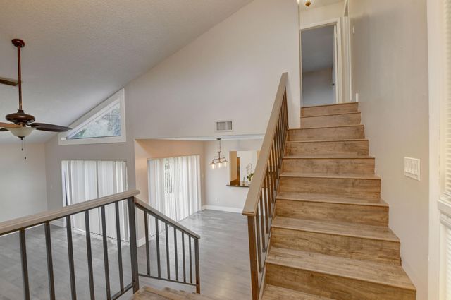 6165 BELLEZA Lane, Boca Raton, FL 33433