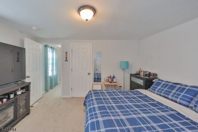 389 Grant St, Phillipsburg Town, NJ 08865