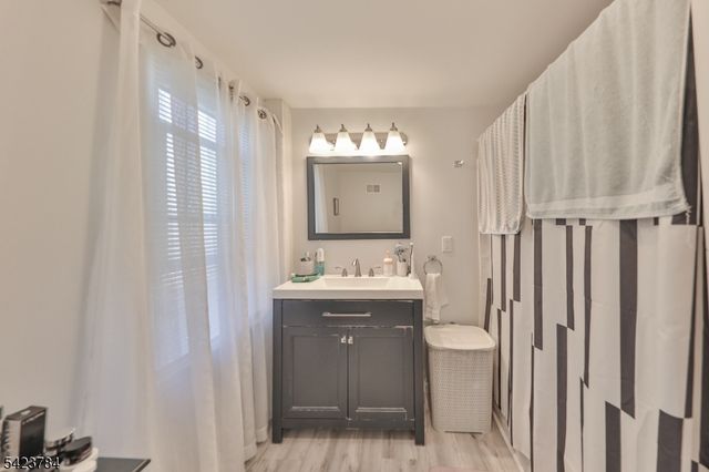 389 Grant St, Phillipsburg Town, NJ 08865