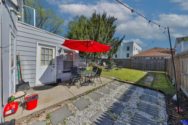 389 Grant St, Phillipsburg Town, NJ 08865