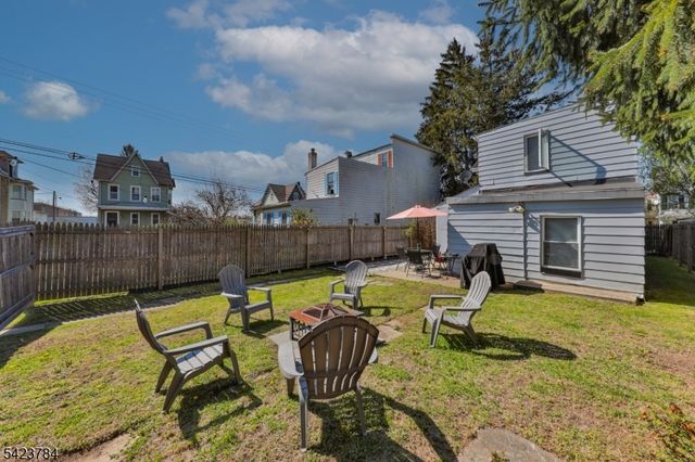 389 Grant St, Phillipsburg Town, NJ 08865