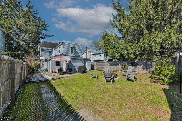 389 Grant St, Phillipsburg Town, NJ 08865