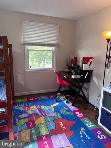 4722 VICKY RD, Baltimore, MD 21236