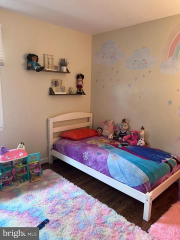 4722 VICKY RD, Baltimore, MD 21236