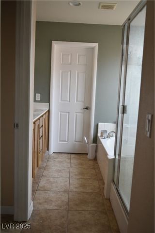 8964 Lily Touchstone Court, Las Vegas, NV 89148