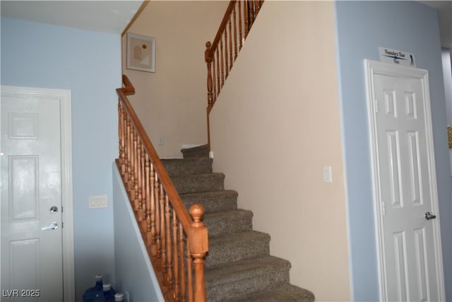 8964 Lily Touchstone Court, Las Vegas, NV 89148