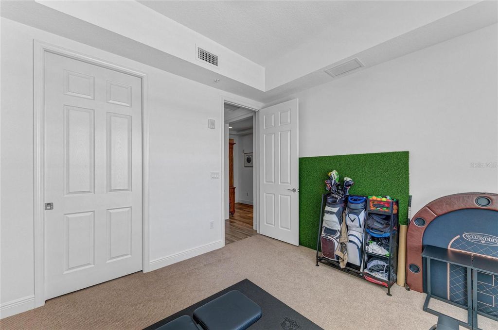 Image 32 of property listing at 10530 BOARDWALK LOOP 202, Bradenton, FL 34202