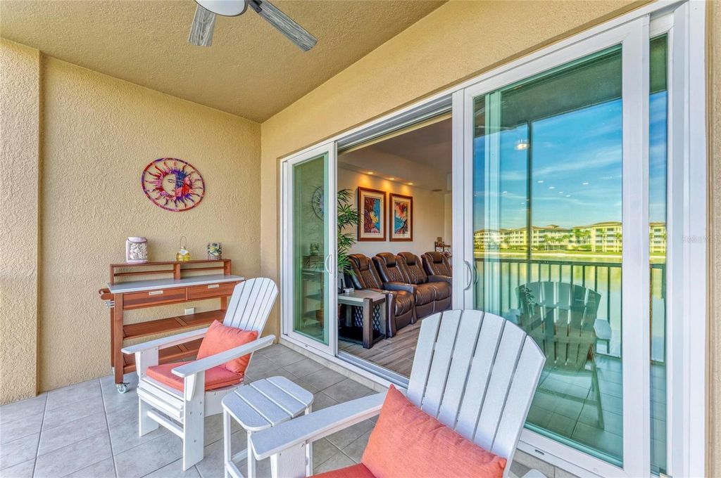 Image 39 of property listing at 10530 BOARDWALK LOOP 202, Bradenton, FL 34202