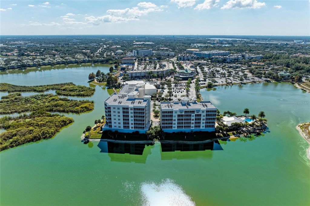 Image 5 of property listing at 10530 BOARDWALK LOOP 202, Bradenton, FL 34202