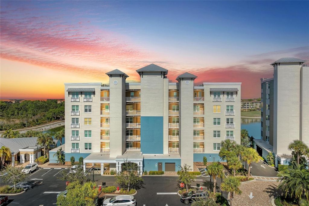 Image 41 of property listing at 10530 BOARDWALK LOOP 202, Bradenton, FL 34202