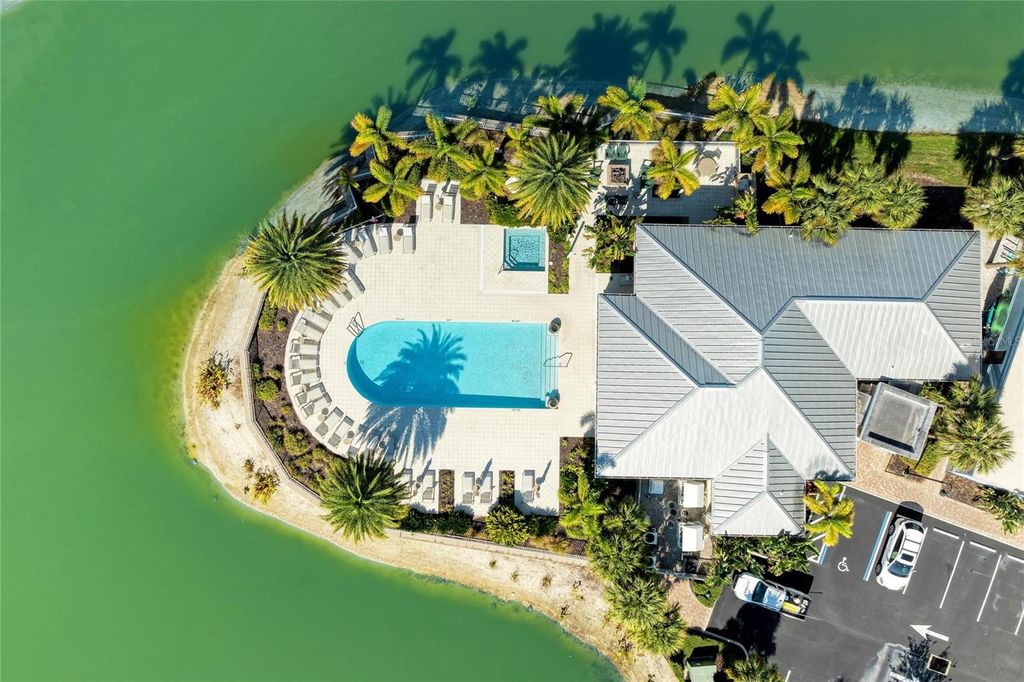 Image 45 of property listing at 10530 BOARDWALK LOOP 202, Bradenton, FL 34202