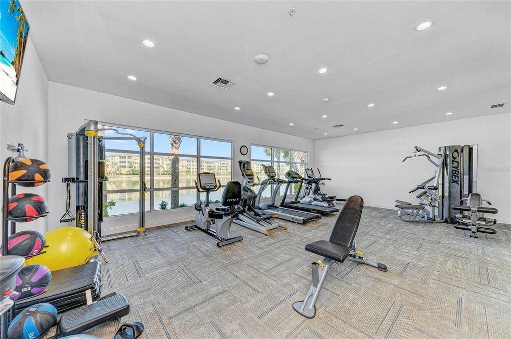 Image 52 of property listing at 10530 BOARDWALK LOOP 202, Bradenton, FL 34202