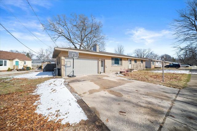 1974 Crozier Avenue, Muskegon, MI 49441