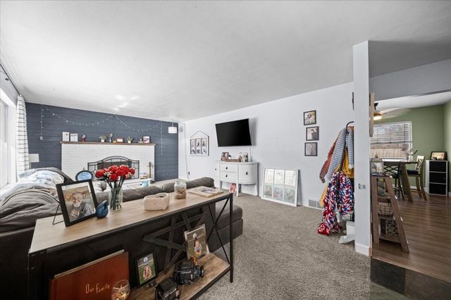 1974 Crozier Avenue, Muskegon, MI 49441