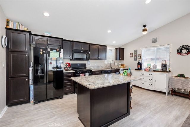 2230 Lake Park Drive 253, San Jacinto, CA 92583