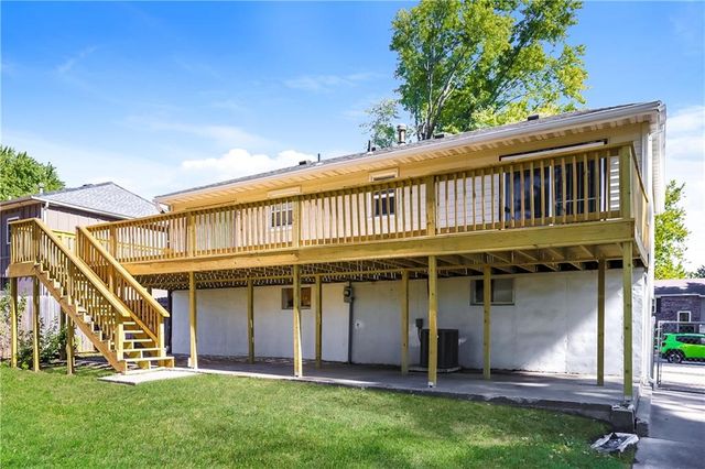 19801 E Millhaven Street, Independence, MO 64056