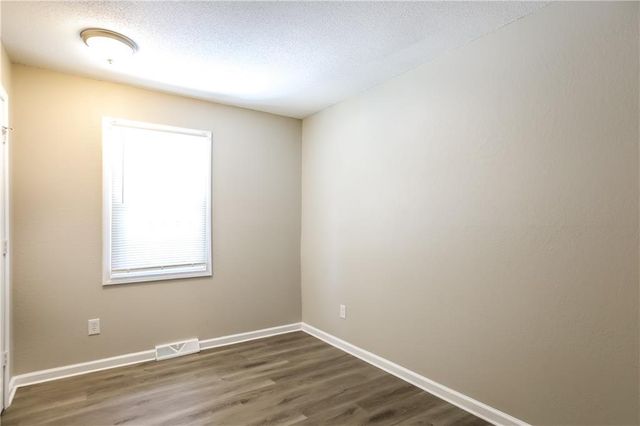 19801 E Millhaven Street, Independence, MO 64056