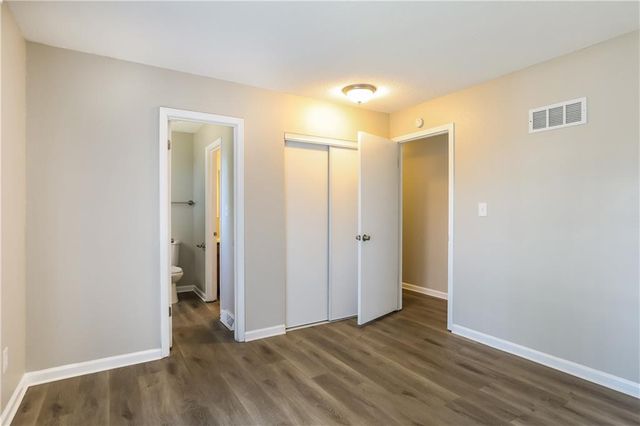 19801 E Millhaven Street, Independence, MO 64056