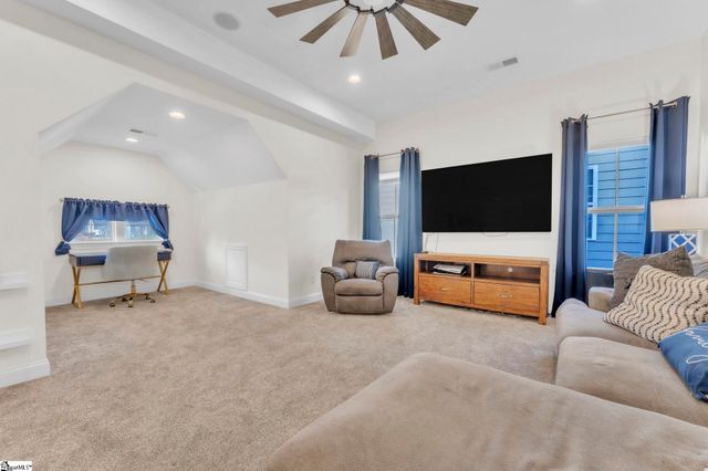 4 Woodland Chase Court, Simpsonville, SC 29681