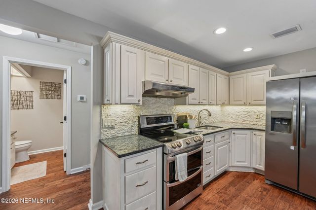 12231 DIVIDING OAKS Trail E, Jacksonville, FL 32223