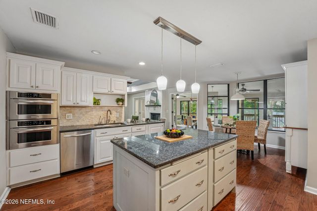 12231 DIVIDING OAKS Trail E, Jacksonville, FL 32223