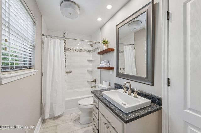 12231 DIVIDING OAKS Trail E, Jacksonville, FL 32223