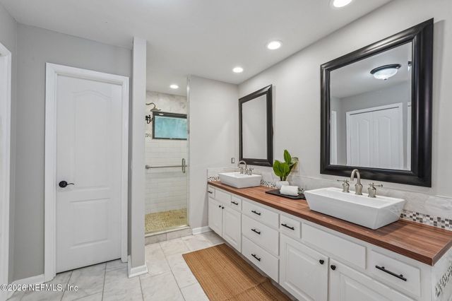 12231 DIVIDING OAKS Trail E, Jacksonville, FL 32223