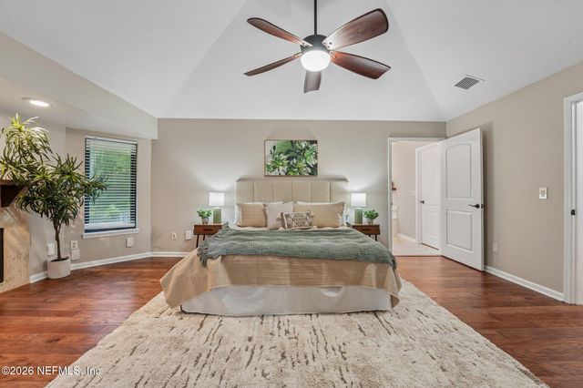 12231 DIVIDING OAKS Trail E, Jacksonville, FL 32223