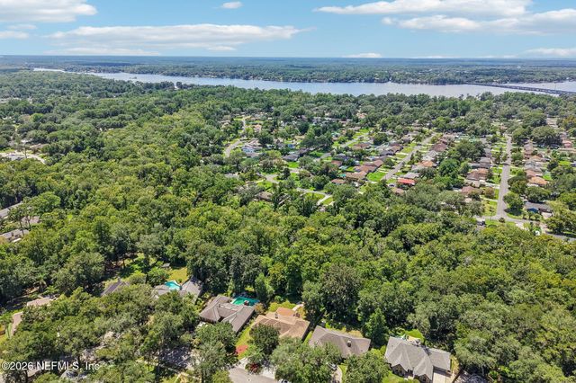 12231 DIVIDING OAKS Trail E, Jacksonville, FL 32223