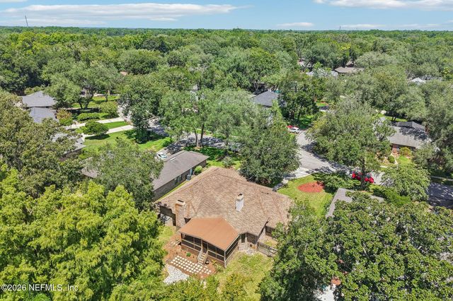 12231 DIVIDING OAKS Trail E, Jacksonville, FL 32223